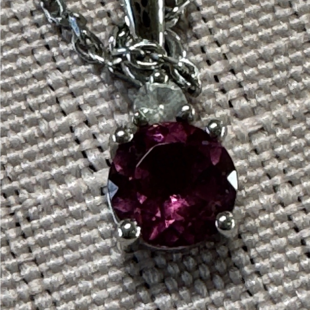 Elegant Garnet and Diamond Pendant Necklace & Earrings